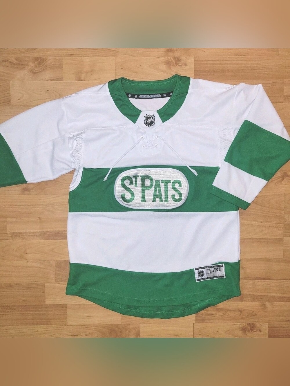 St. Pats Kids Green & White Hockey Jersey NHL Toronto Maple Leafs, Youth L/XL